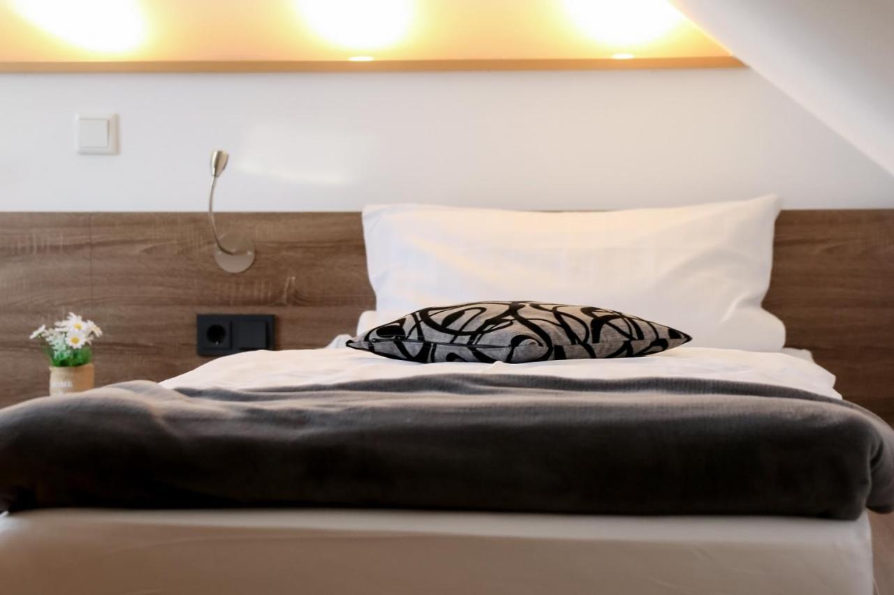 Hotel Gasthof Metzgerei Drei Linden Fulda Eksteriør bilde