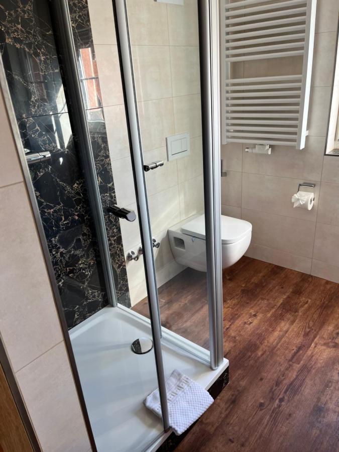 Hotel Gasthof Metzgerei Drei Linden Fulda Eksteriør bilde