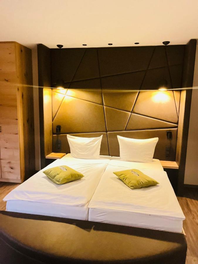 Hotel Gasthof Metzgerei Drei Linden Fulda Eksteriør bilde